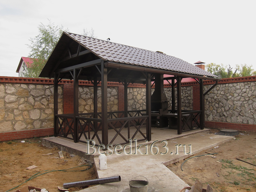 Беседка с барбекю черная